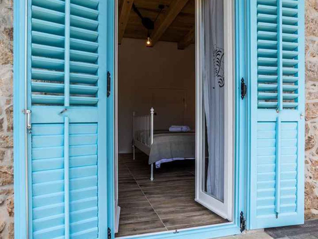Villa NIce VIlla for 4 with pool near the sea on island Krk