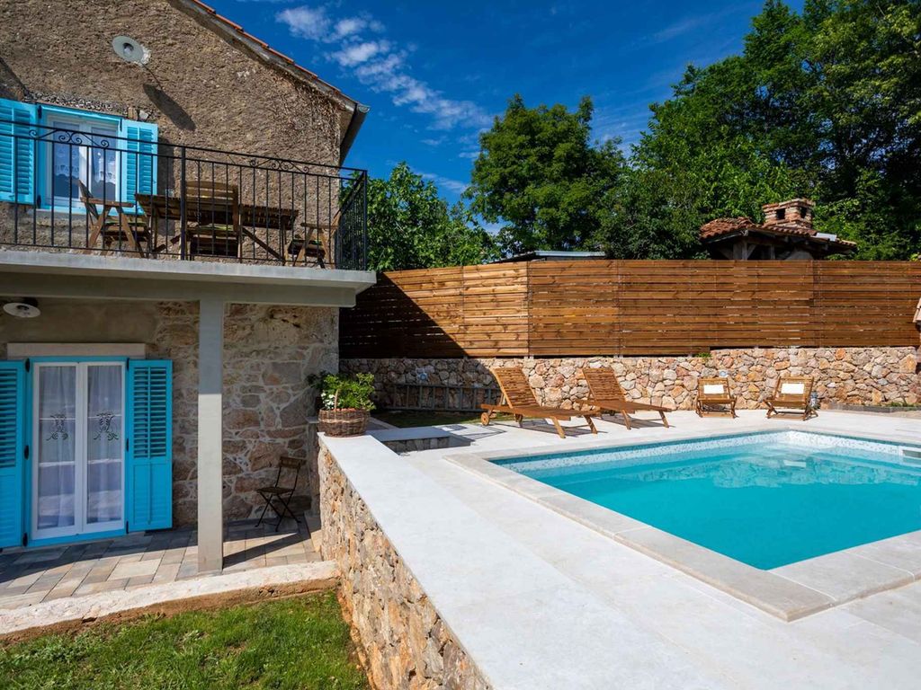 Villa NIce VIlla for 4 with pool near the sea on island Krk