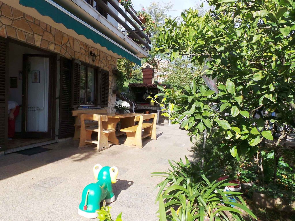 Ferienwohnung in ruhiger Lage mit großer Terrasse