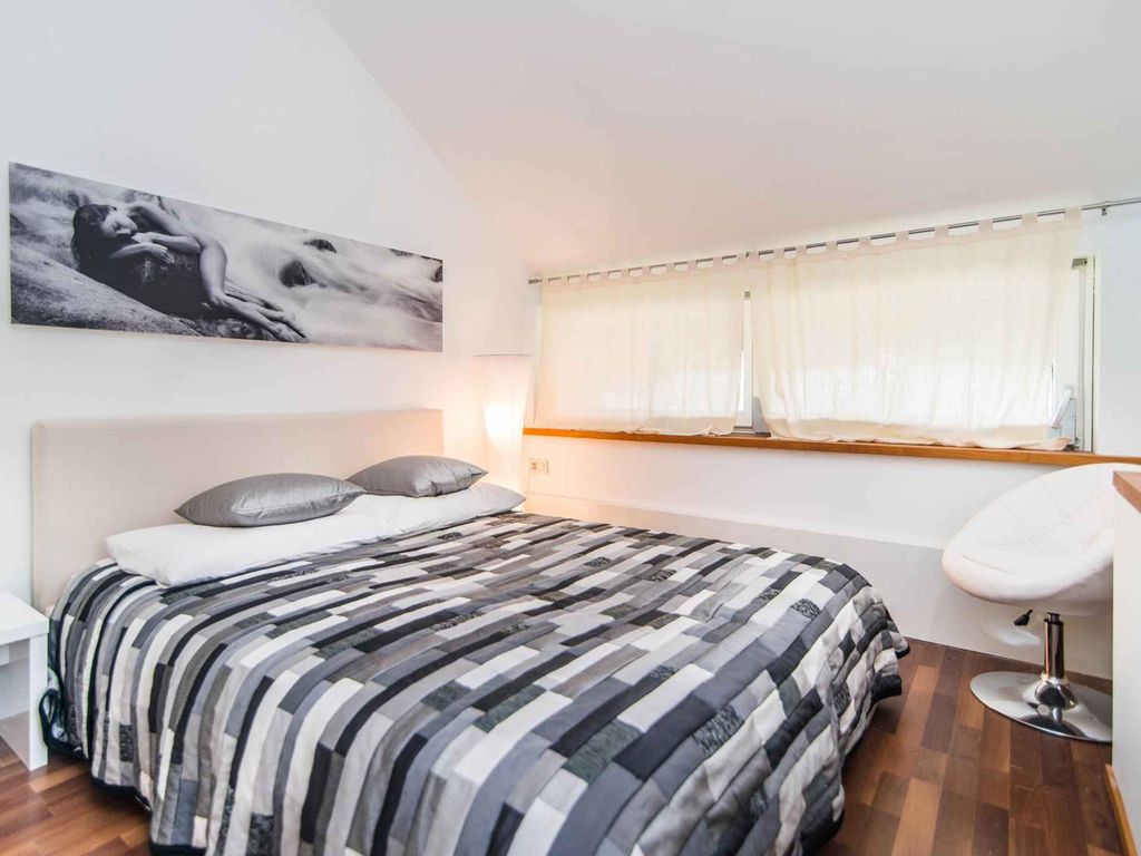 Schöne Apartment in einer alten Villa in Opatija, nur 100 m vom Strand entfernt