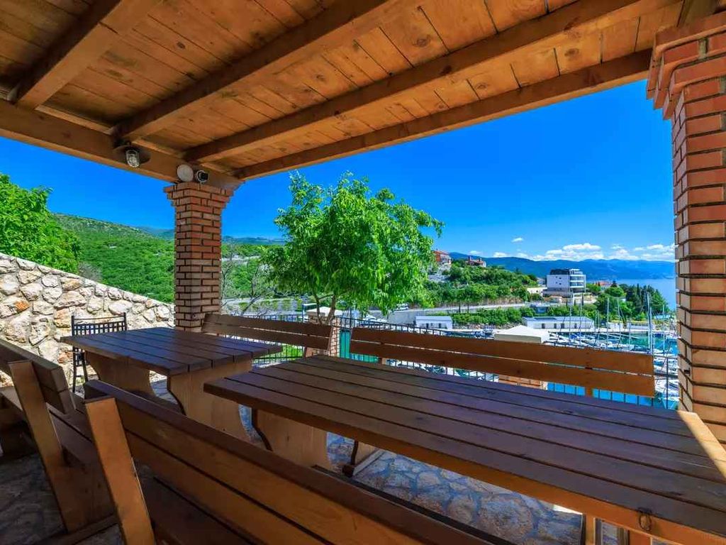 Ferienwohnung mit Wellness und Swimmingpool zur gemeinsamen Nutzung