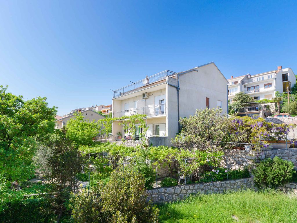 Ferienwohnung mit Klimaanlage und Meerblick