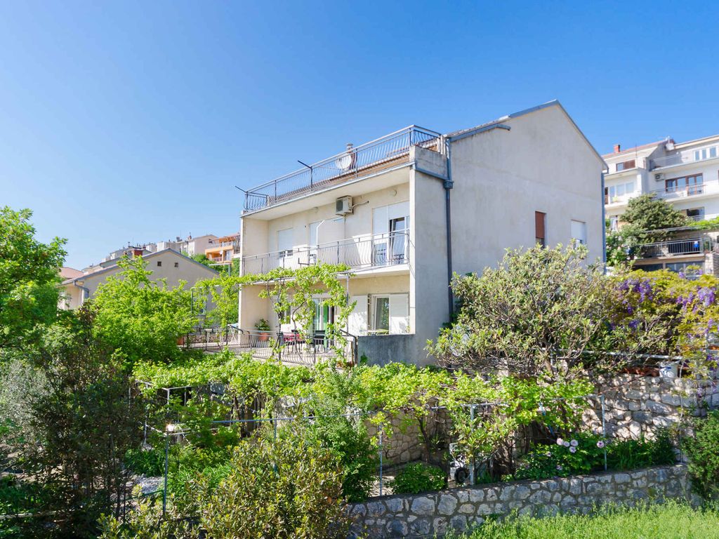 Ferienwohnung mit Klimaanlage und Meerblick