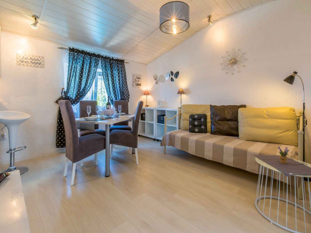 Ferienwohnung mit Außenpool