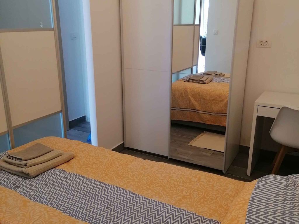 Ferienwohnung mit Klimaanlage und Terrasse
