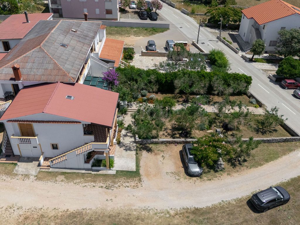 Ferienwohnung mit Terrasse und Klimaanlage