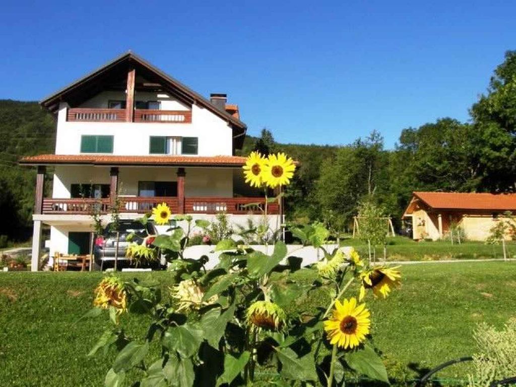 Ferienwohnung Unterkunft in einer ruhigen Lage