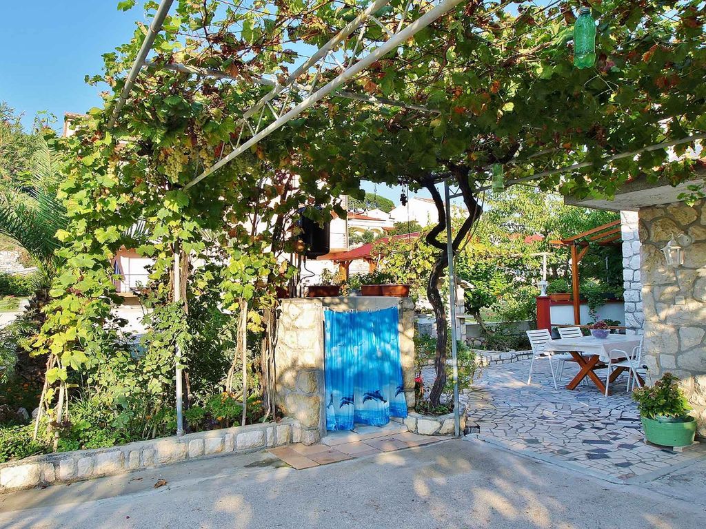 Ferienwohnung mit Meerblick und großer Terrasse