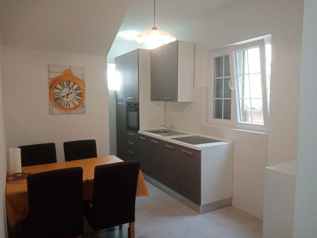 Ferienwohnung 200 m vom Meer entfernt