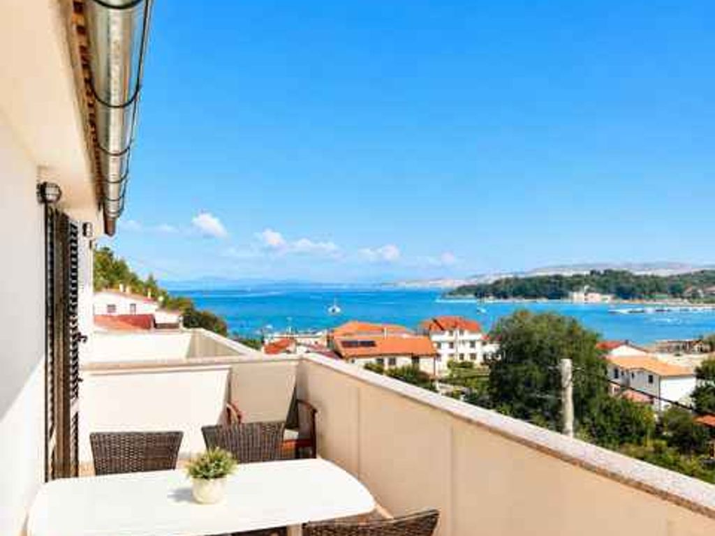 Ferienwohnung mit Terrasse und Klimaanlage
