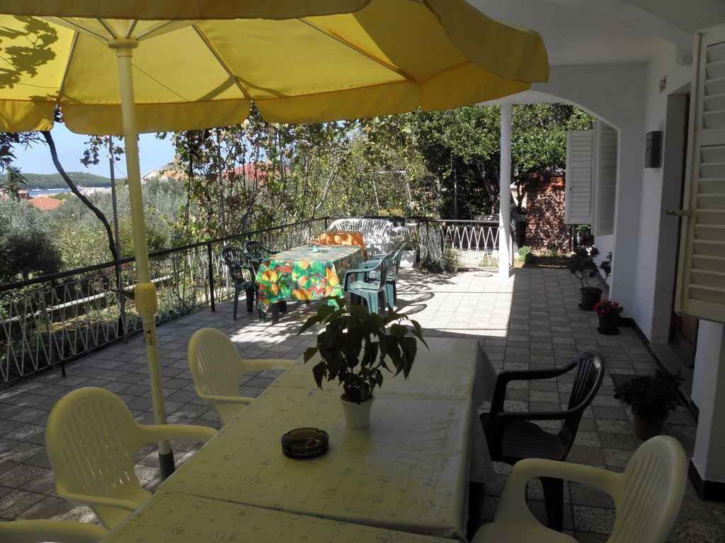 Ferienwohnung mit Terrasse und Klimaanlage