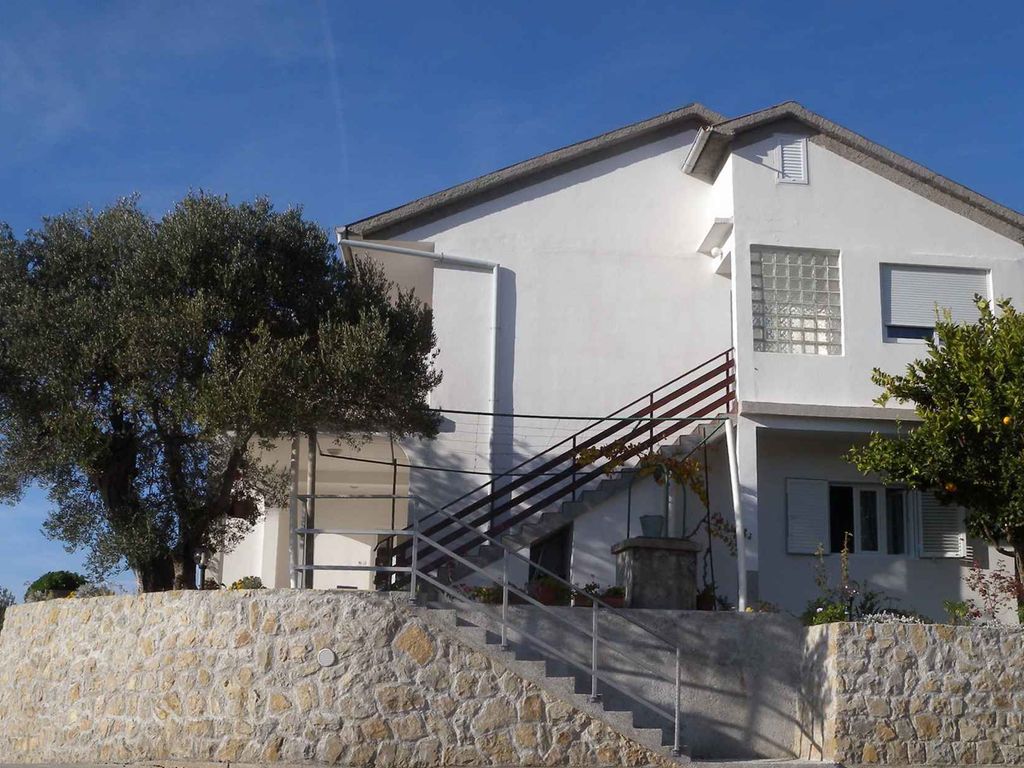 Ferienwohnung mit Klimananlage und Terrasse