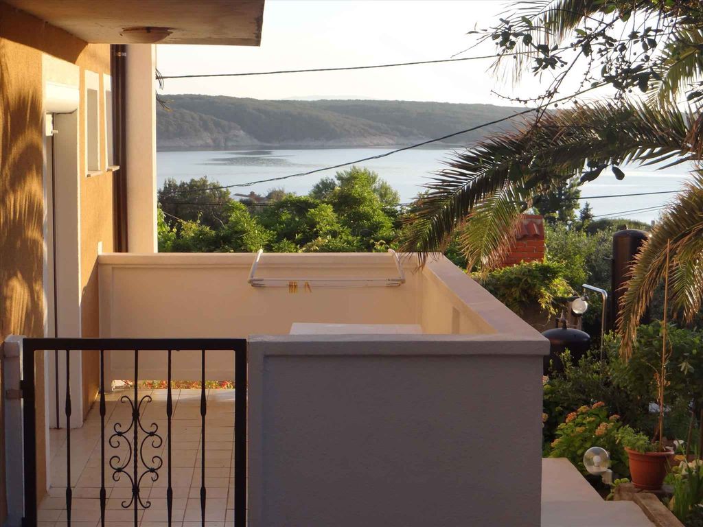 Studio mit Balkon und Meerblick