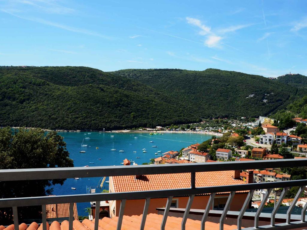 Ferienwohnung mit Klimaanlage und Meerblick