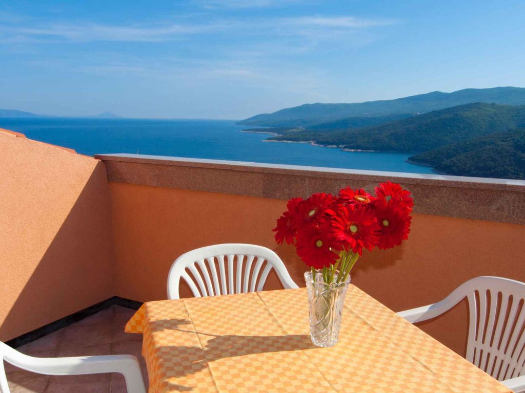 Ferienwohnung mit Terrasse und Klimaanlage
