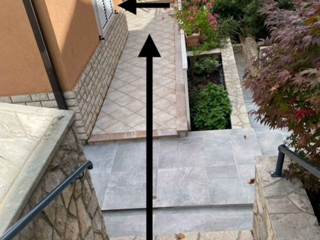 Ferienwohnung mit Terrasse und Klimaanlage
