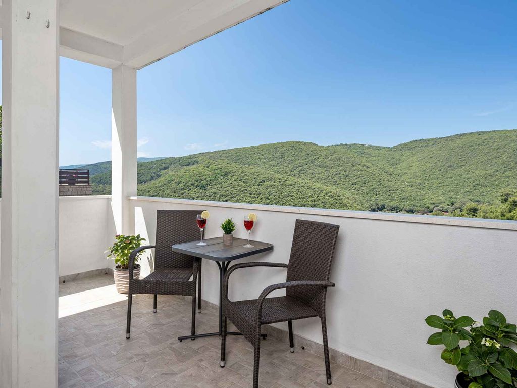Ferienwohnung mit Meeresausblick