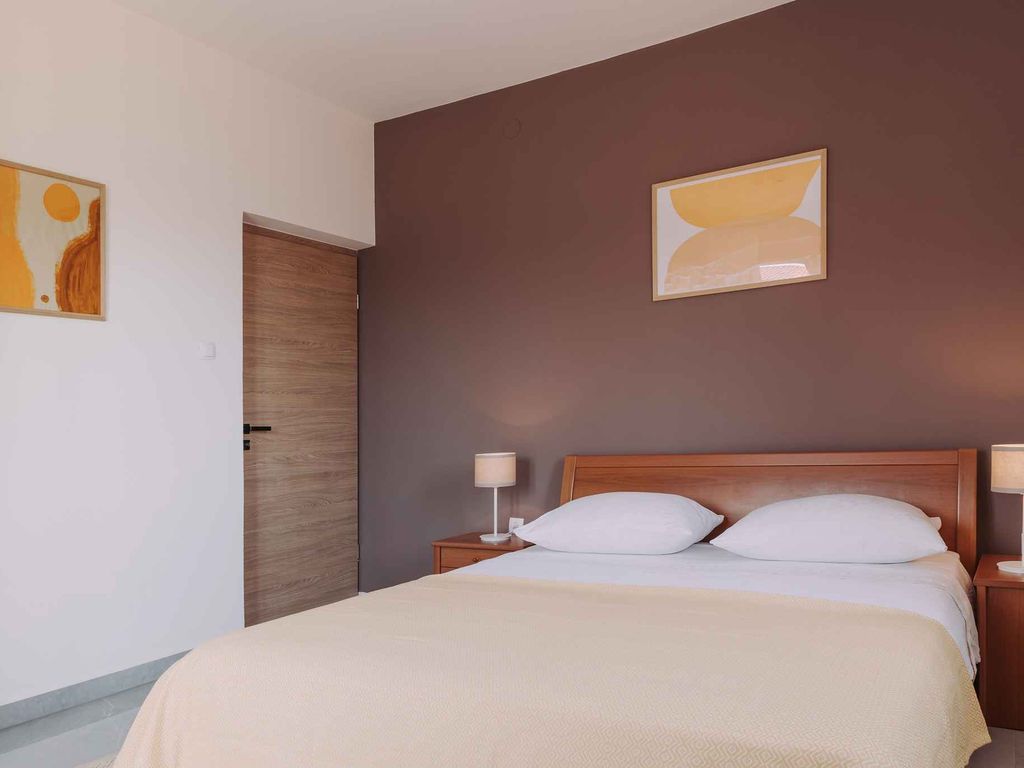 Ferienwohnung mit Klimaanlage und Balkon