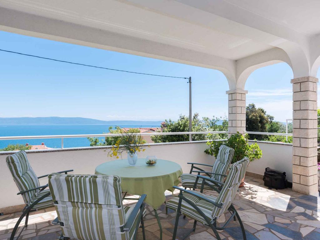 Ferienwohnung mit Meerblick und Grillmöglichkeit