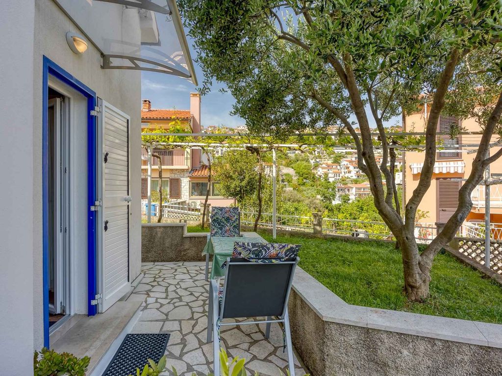 Studio mit Terrasse