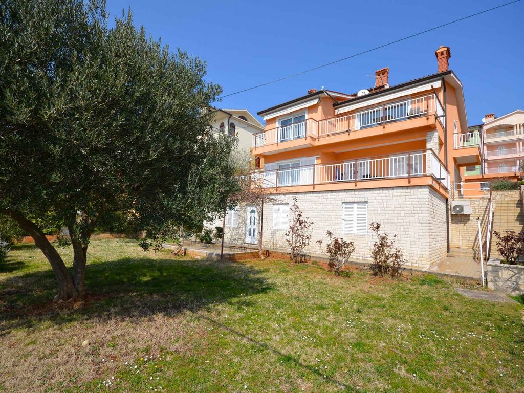 Ferienwohnung mit Terrasse und Meerblick