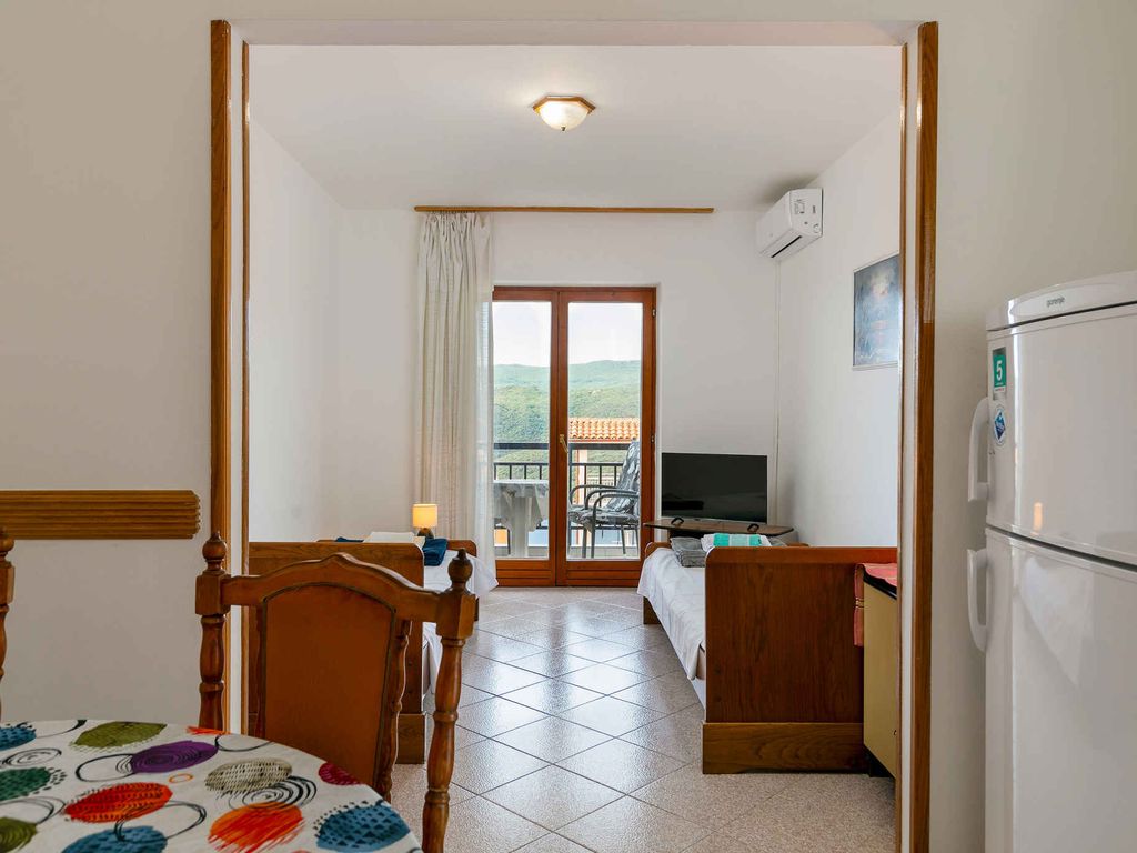 Ferienwohnung mit Terrasse und Meerblick