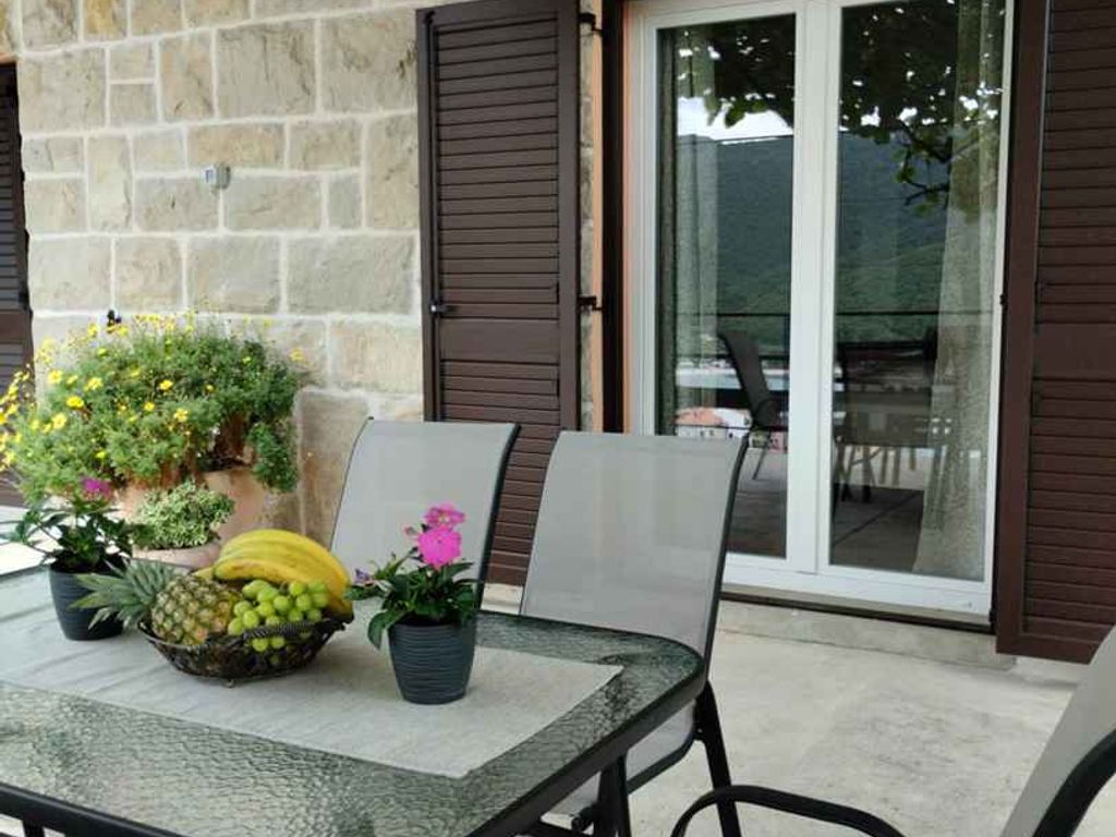Ferienwohnung mit Terrasse und Klimaanlage