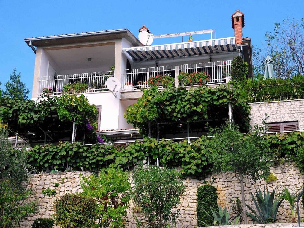Ferienwohnung mit Klimaanlage und Terrasse