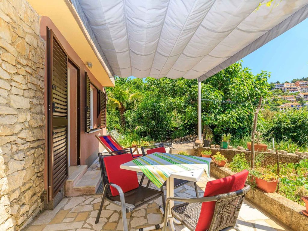 Ferienwohnung mit Klimaanlage und Terrasse