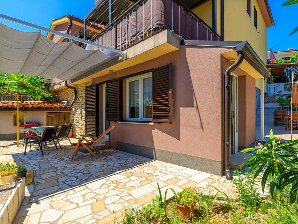 Ferienwohnung mit Klimaanlage und Terrasse
