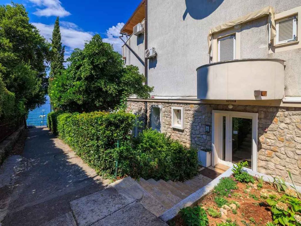Ferienwohnung mit Meerblick und Klimaanlage