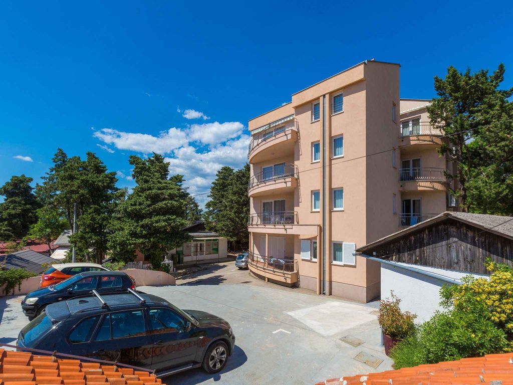 Ferienwohnung Kimatisierte moderne Apartment, familienfreundlich.