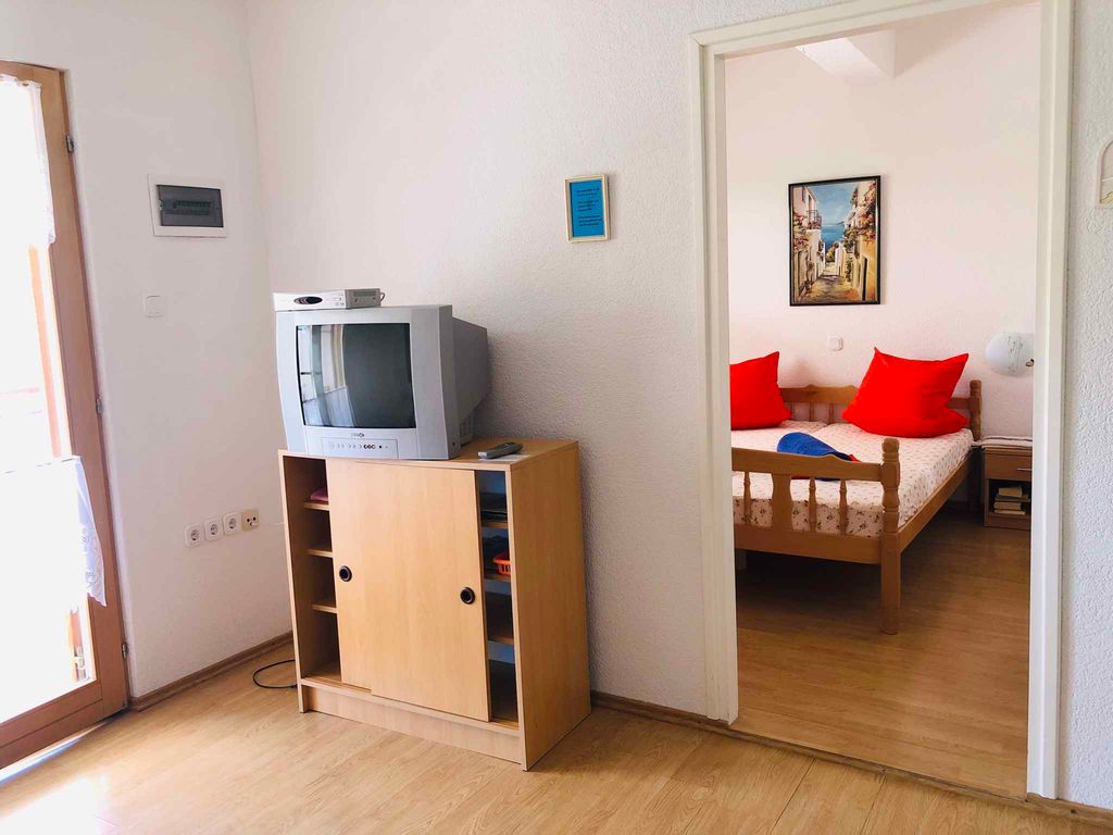 Ferienwohnung mit Terrasse in Meernähe