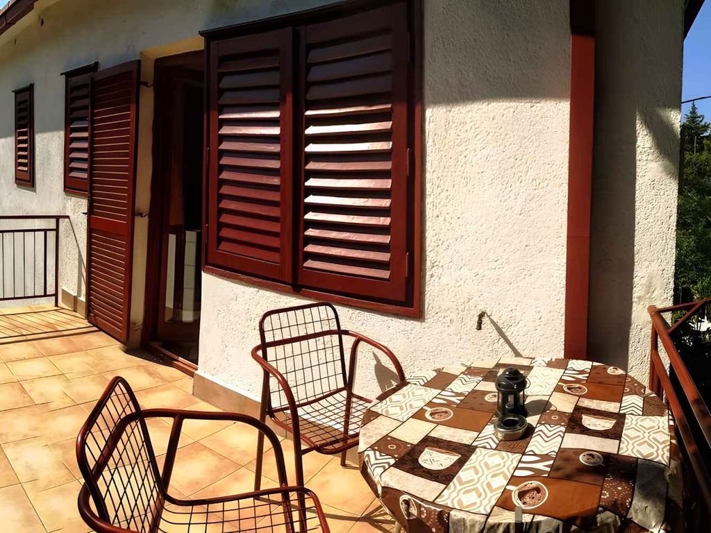 Ferienwohnung mit Meerblick 50 Meter vom Strand