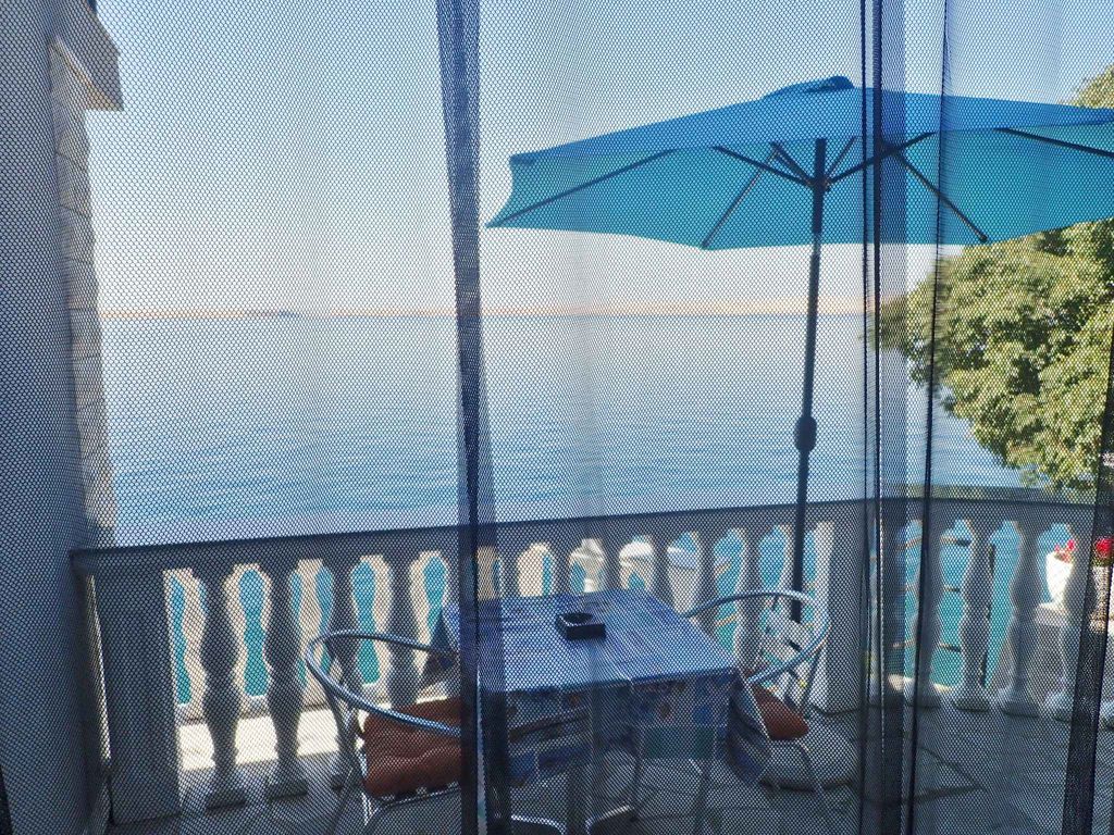 Ferienwohnung an der Küste mit Meerblick