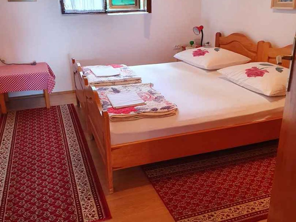 Ein-Zimmer-Wohnung in Starigrad, nahe dem Meer und dem Stadtzentrum