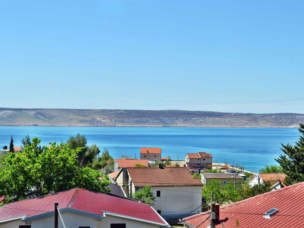 Ein-Zimmer-Wohnung in Starigrad, nahe dem Meer und dem Stadtzentrum