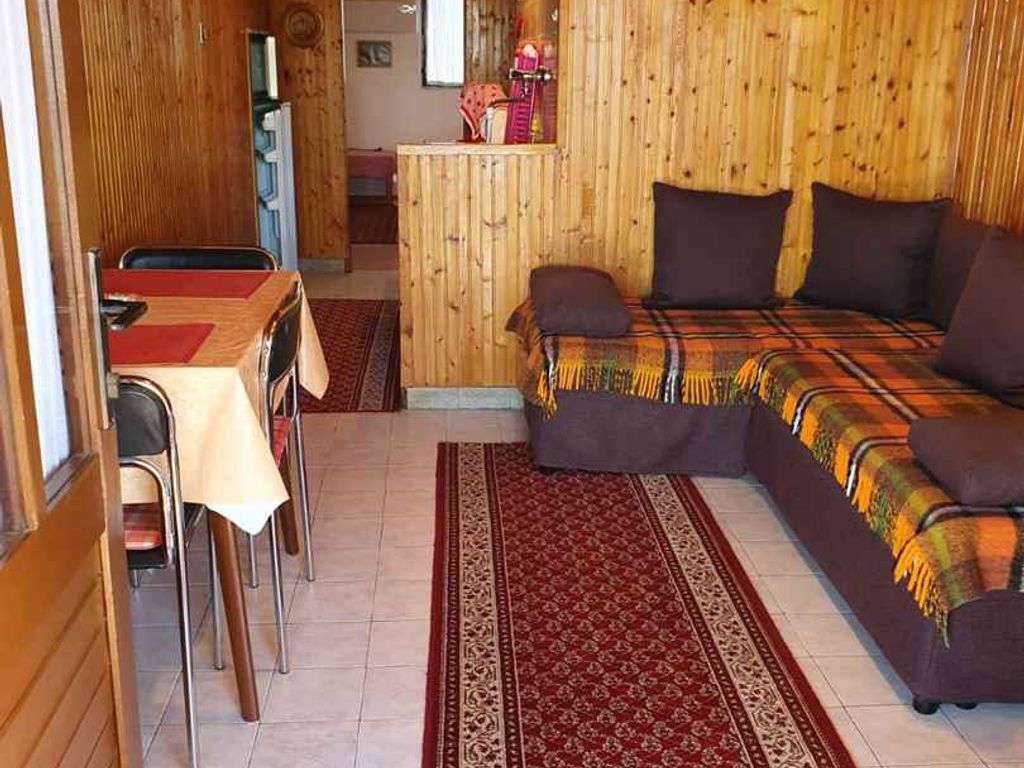 Ein-Zimmer-Wohnung in Starigrad, nahe dem Meer und dem Stadtzentrum