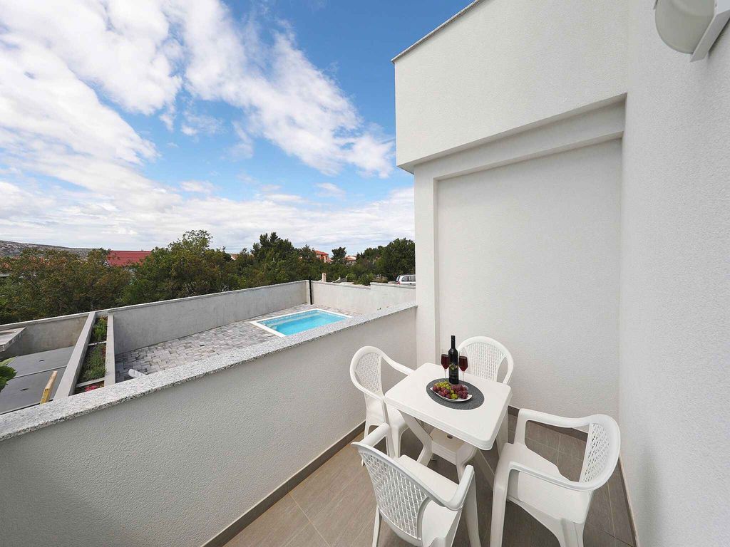 Ferienwohnung mit Schwimmbad