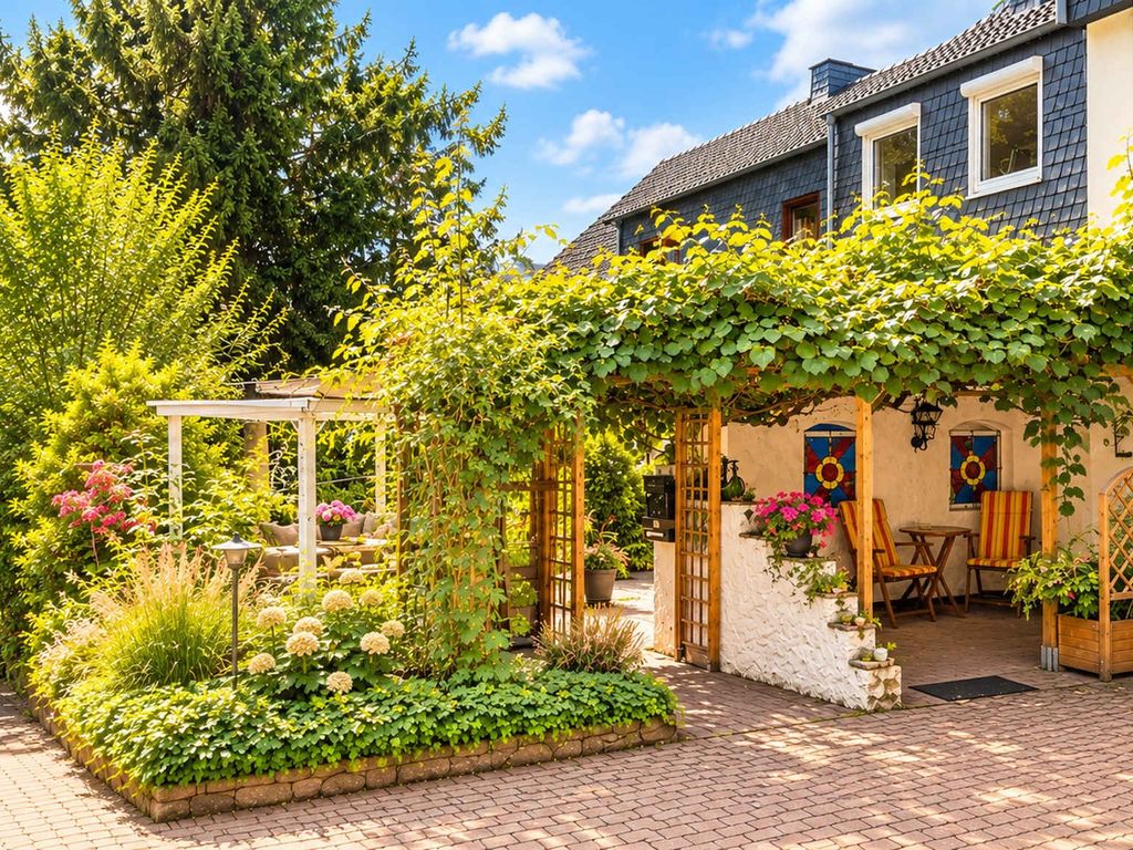 Ferienwohnung für Gruppenunterkunft am Mittelrhein bis 16 Gäste mit Rheinblick und Sauna