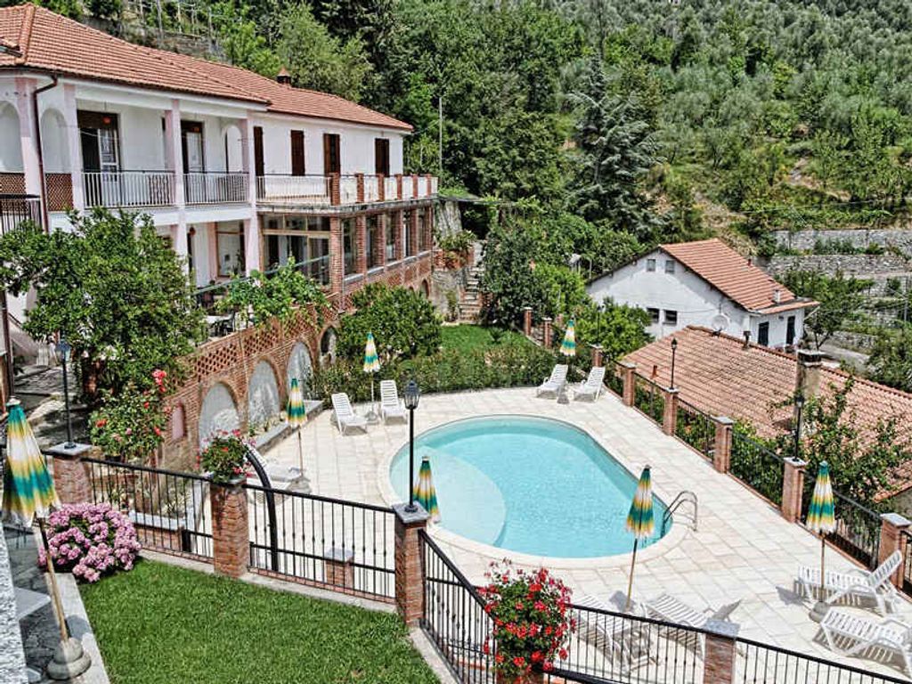 Studio mit Klimaanlage und Pool