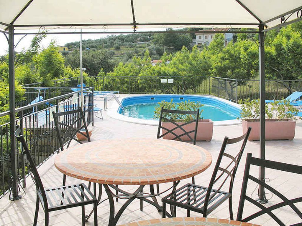 Ferienwohnung mit Klimaanlage, Internet und Pool