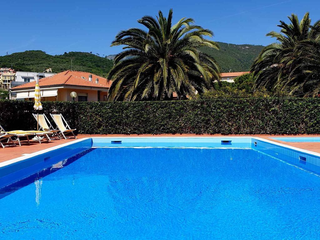 Ferienwohnung mit Klimaanlage und Pool