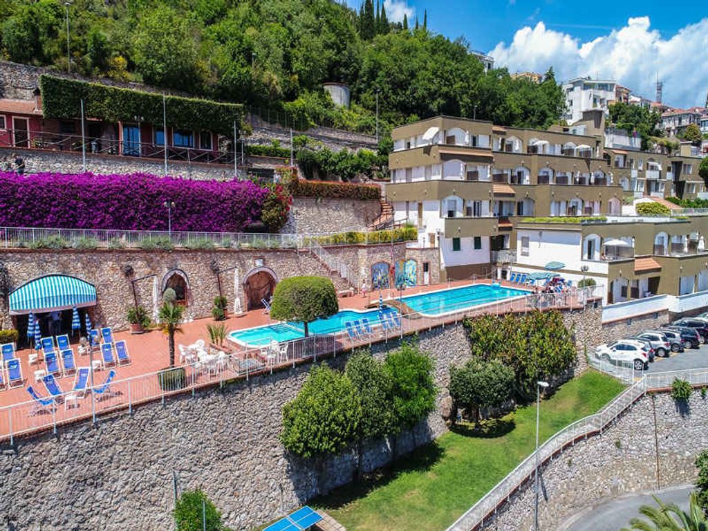 Ferienwohnung mit Pool