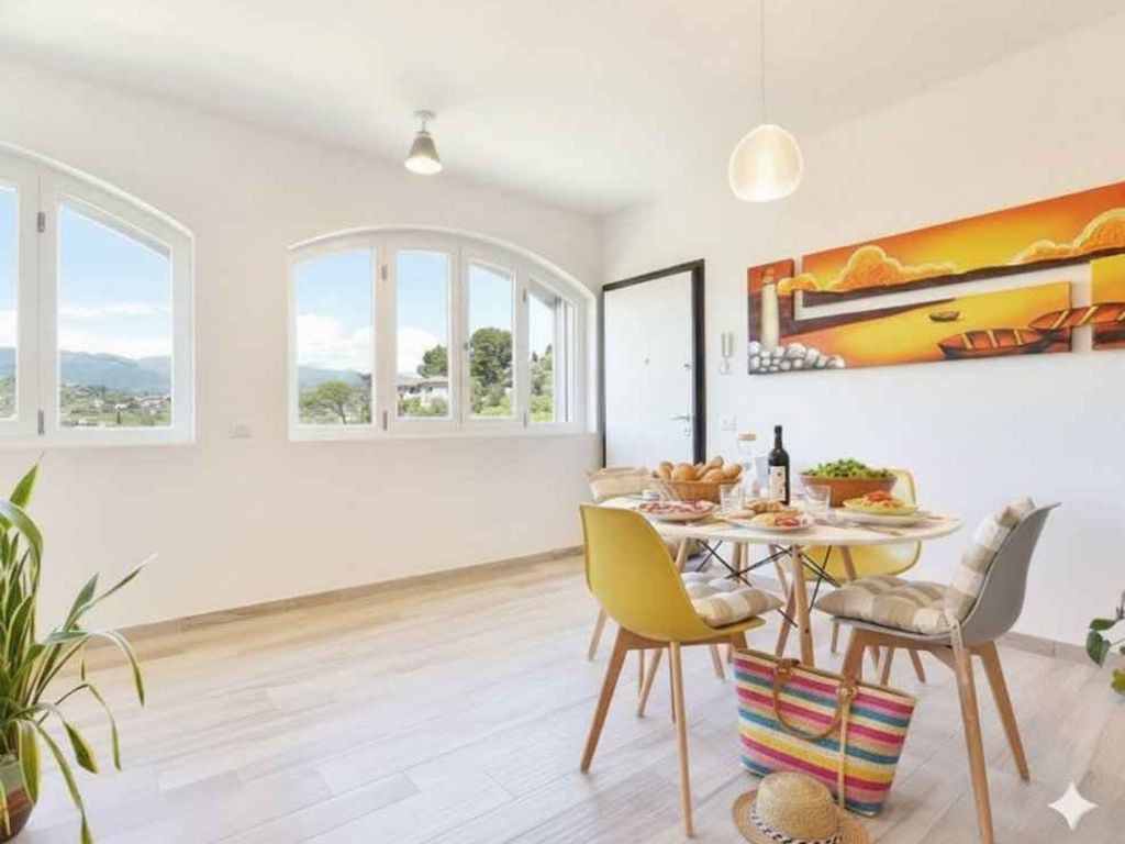 Ferienwohnung mit Klimaanlage, Terrasse und Garten