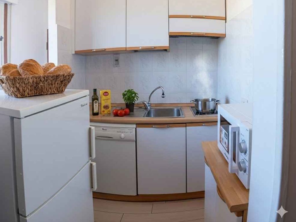 Ferienwohnung mit Klimaanlage und Balkon mit Meerblick