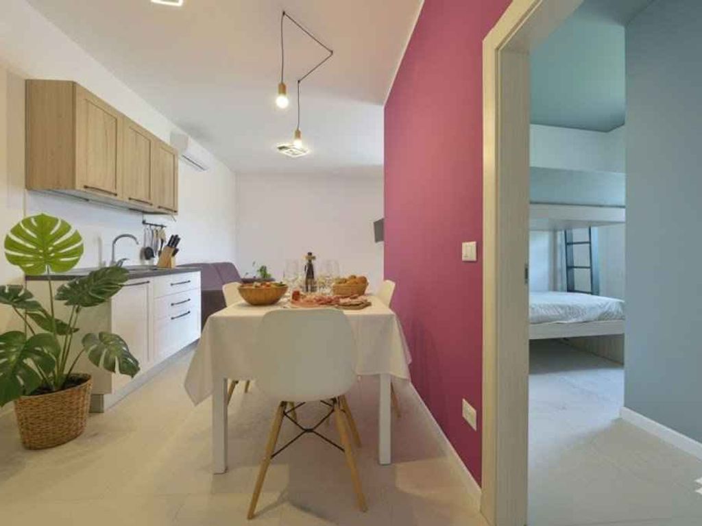 Ferienwohnung mit Klimaanlage, Terrasse und Pool