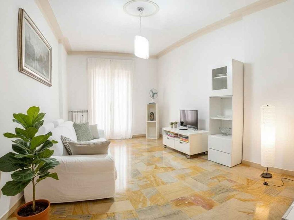 Ferienwohnung mit Klimaanlage und Balkon