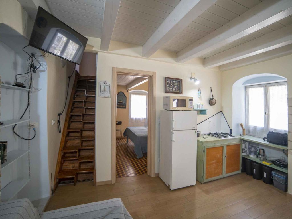 Ferienwohnung mit Klimaanlage und Dachterrasse mit Meerblick