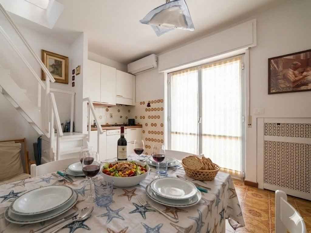 Ferienwohnung mit Klimaanlage und Balkon